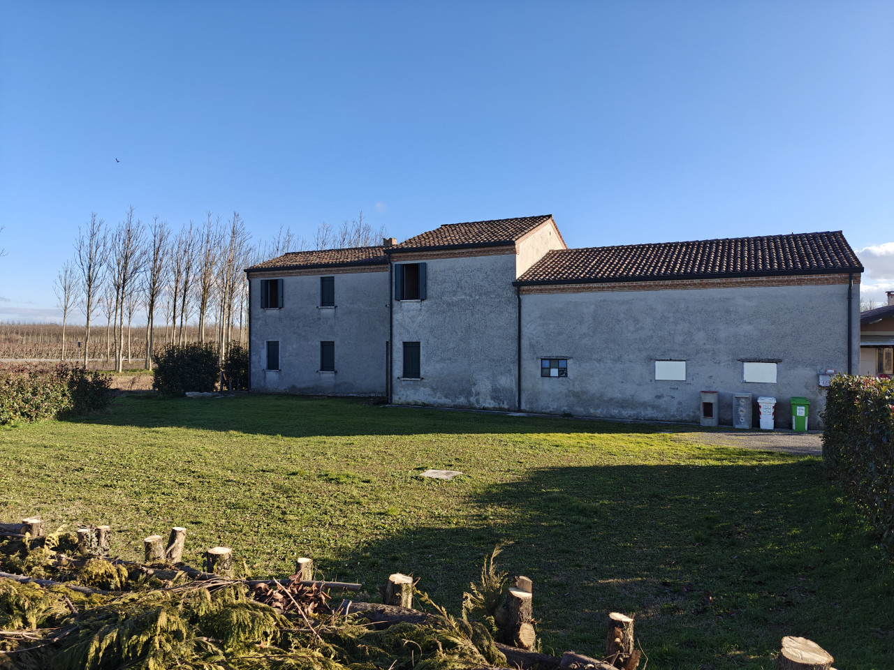 CASA SINGOLO CON SCOPERTO