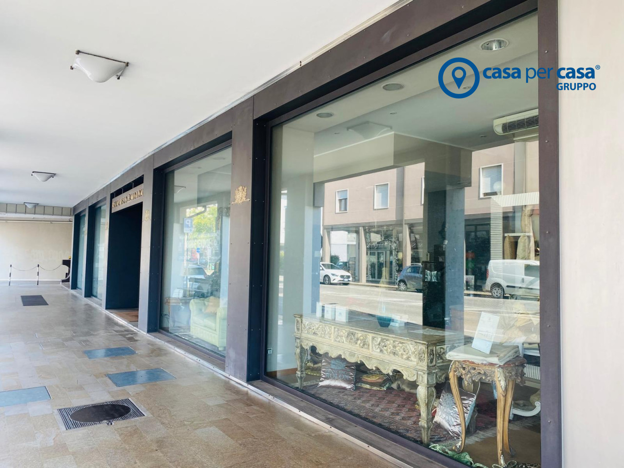 LOCALE COMMERCIALE IN VENDITA AD ABANO TERME