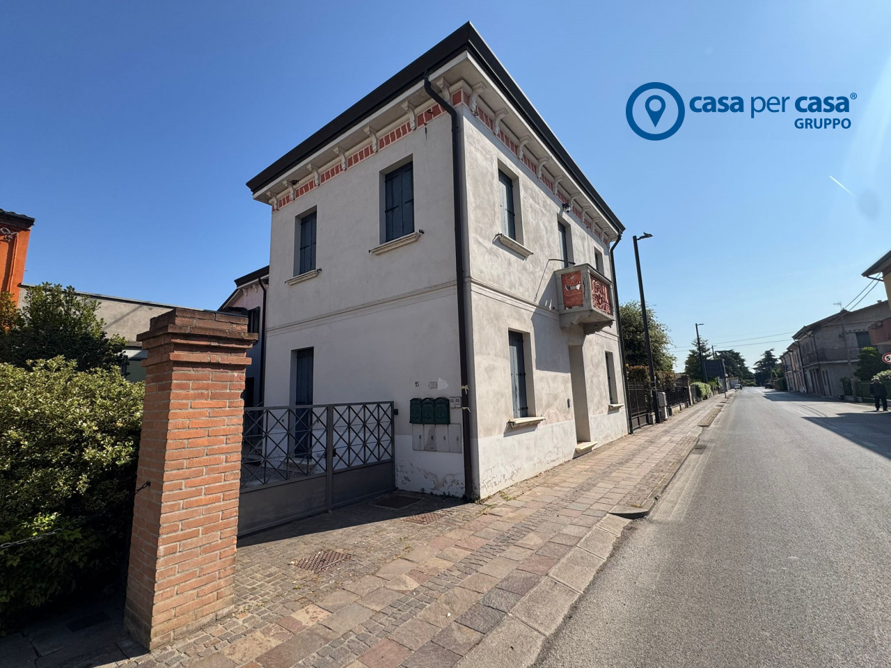 APPARTAMENTO TRILOCALE CON INGRESSO INDIPENDENTE IN CENTRO A STANGHELLA