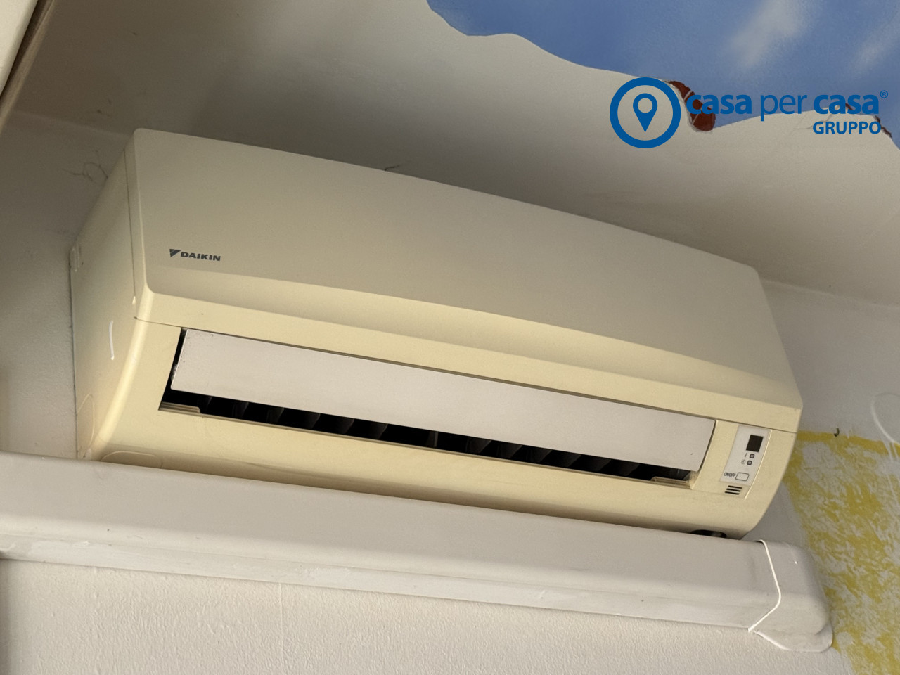 4806113 8