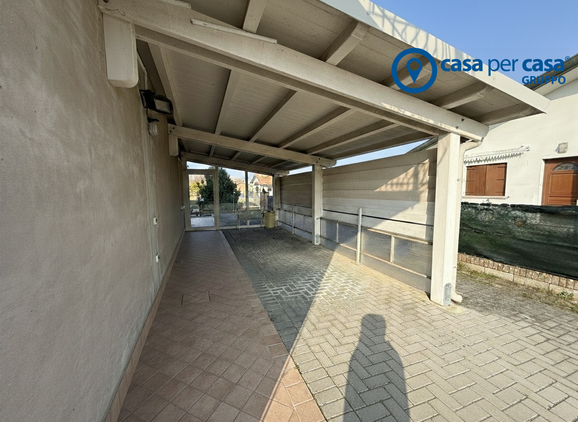 4849660 21